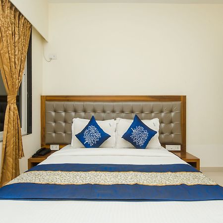 מומביי Oyo 11441 Hotel Blue Bells Residency מראה חיצוני תמונה