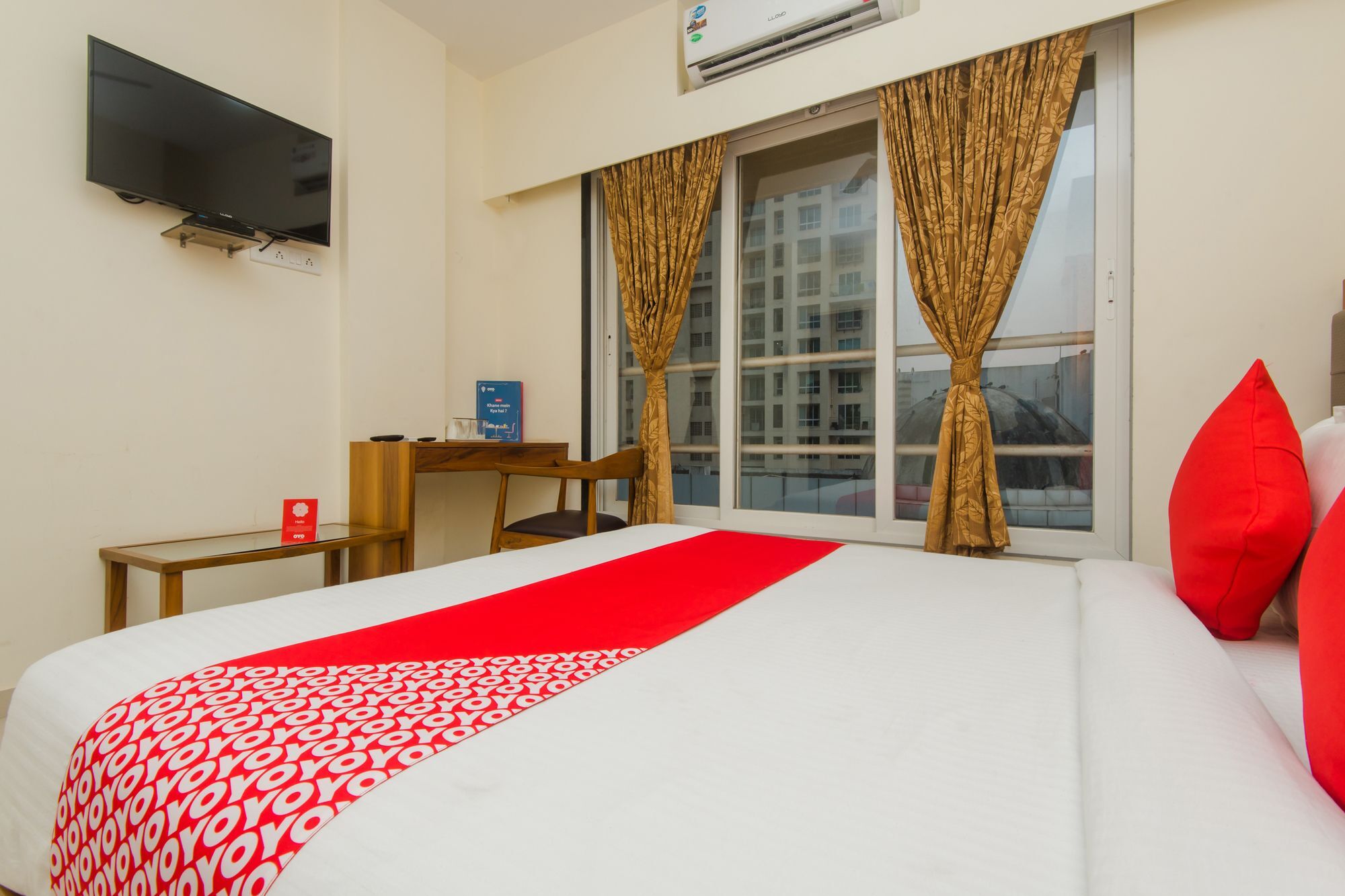 מומביי Oyo 11441 Hotel Blue Bells Residency מראה חיצוני תמונה